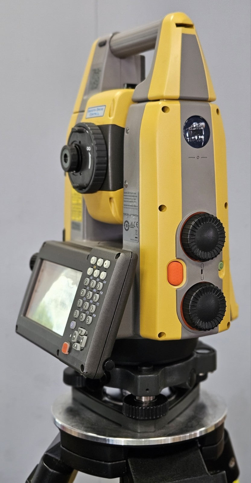 Topcon GT-603 3" Robotic Survey Total Station w/ RC-5 Remote & ATP1 Prism 2022