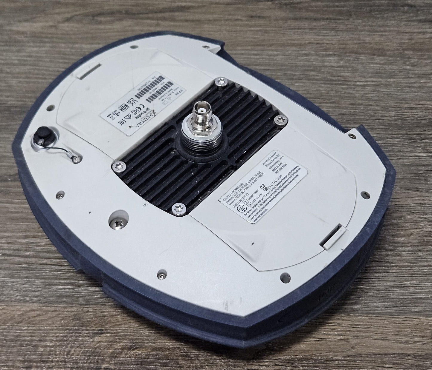 Spectra Precision SP85 GPS GNSS BeiDou Galileo Base OR Rover Receiver 403-470MHz