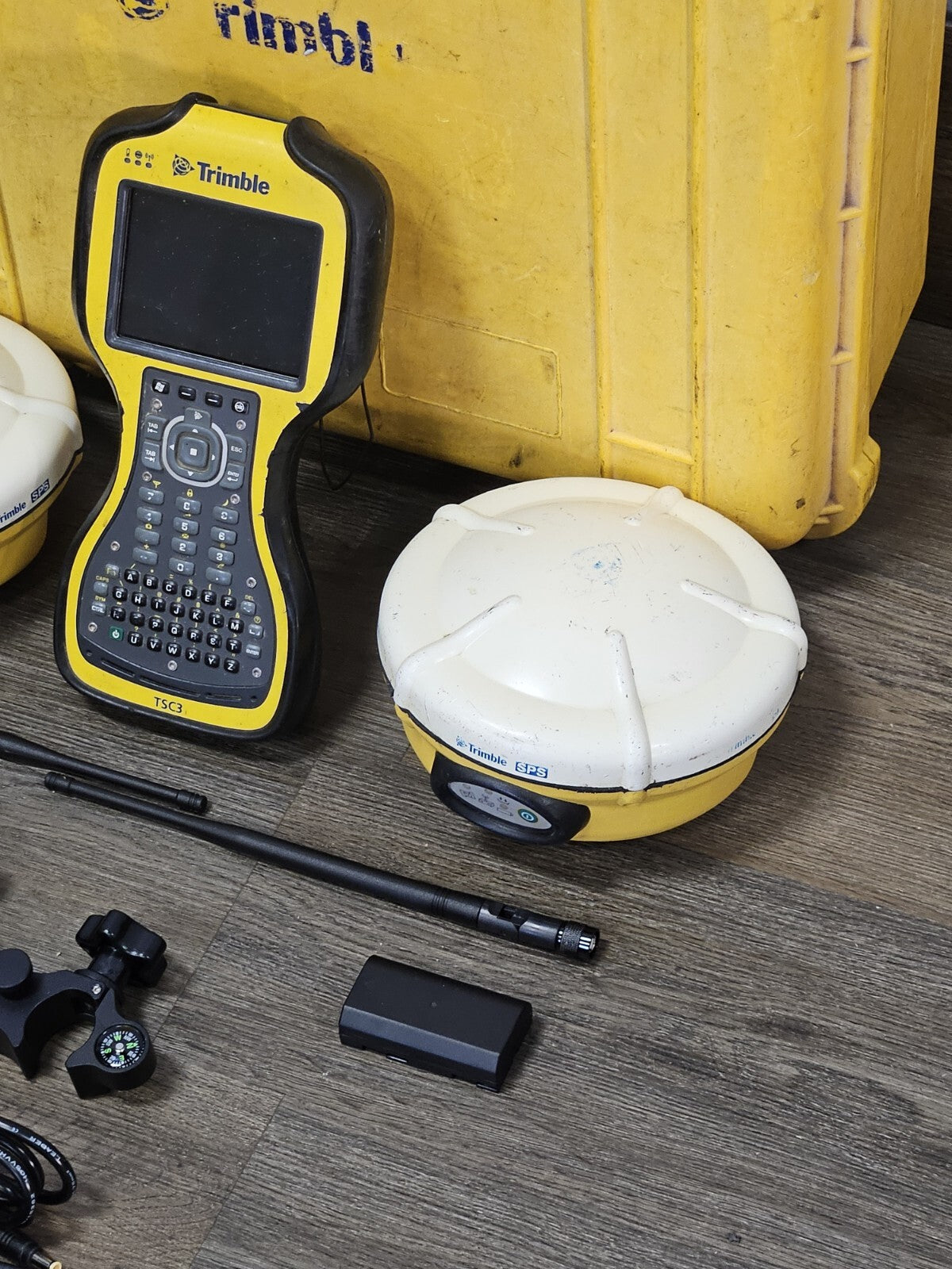 Trimble Dual SPS882 GPS Glonass Galileo 900MHZ Base Rover RTK System TSC3 SCS900