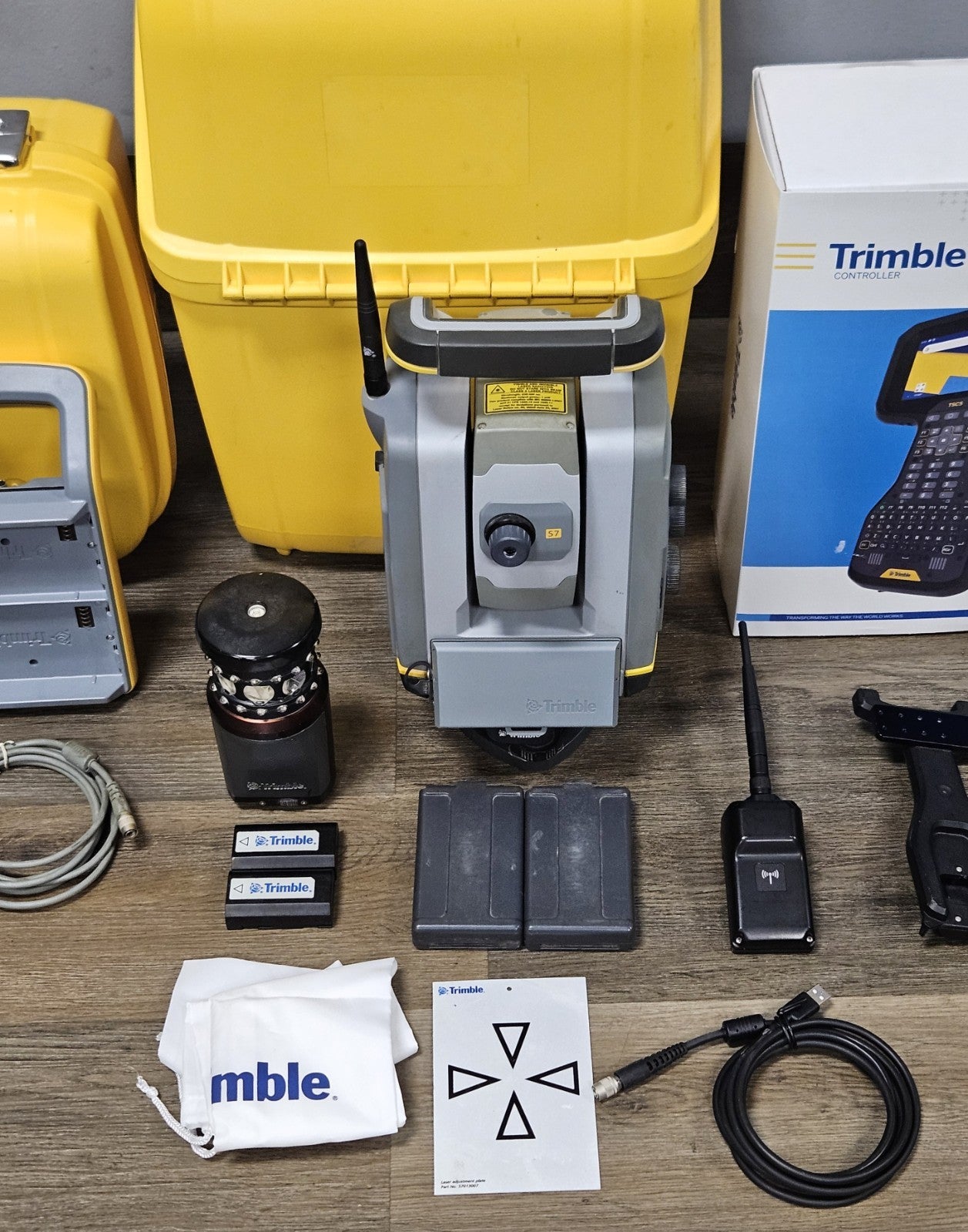 Trimble S7 3” DR Plus Robotic Scanning Total Station Kit TSC5 Access Vision