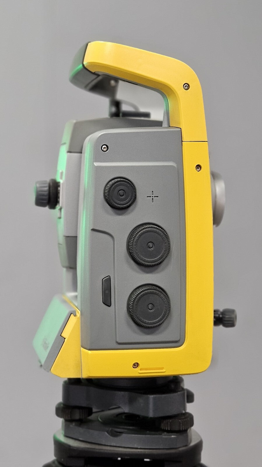 Trimble S6 3” DR+ Robotic Total Station Kit w/ TSC7 Access 2024 MT1000