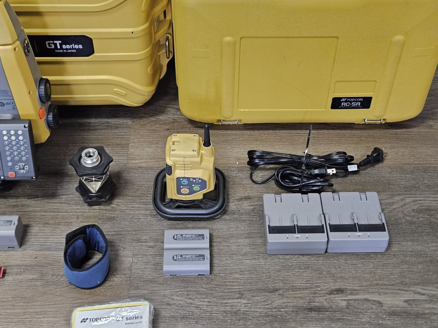 Topcon GT-603 3" Robotic Survey Total Station w/ RC-5 Remote & ATP1 Prism 2022