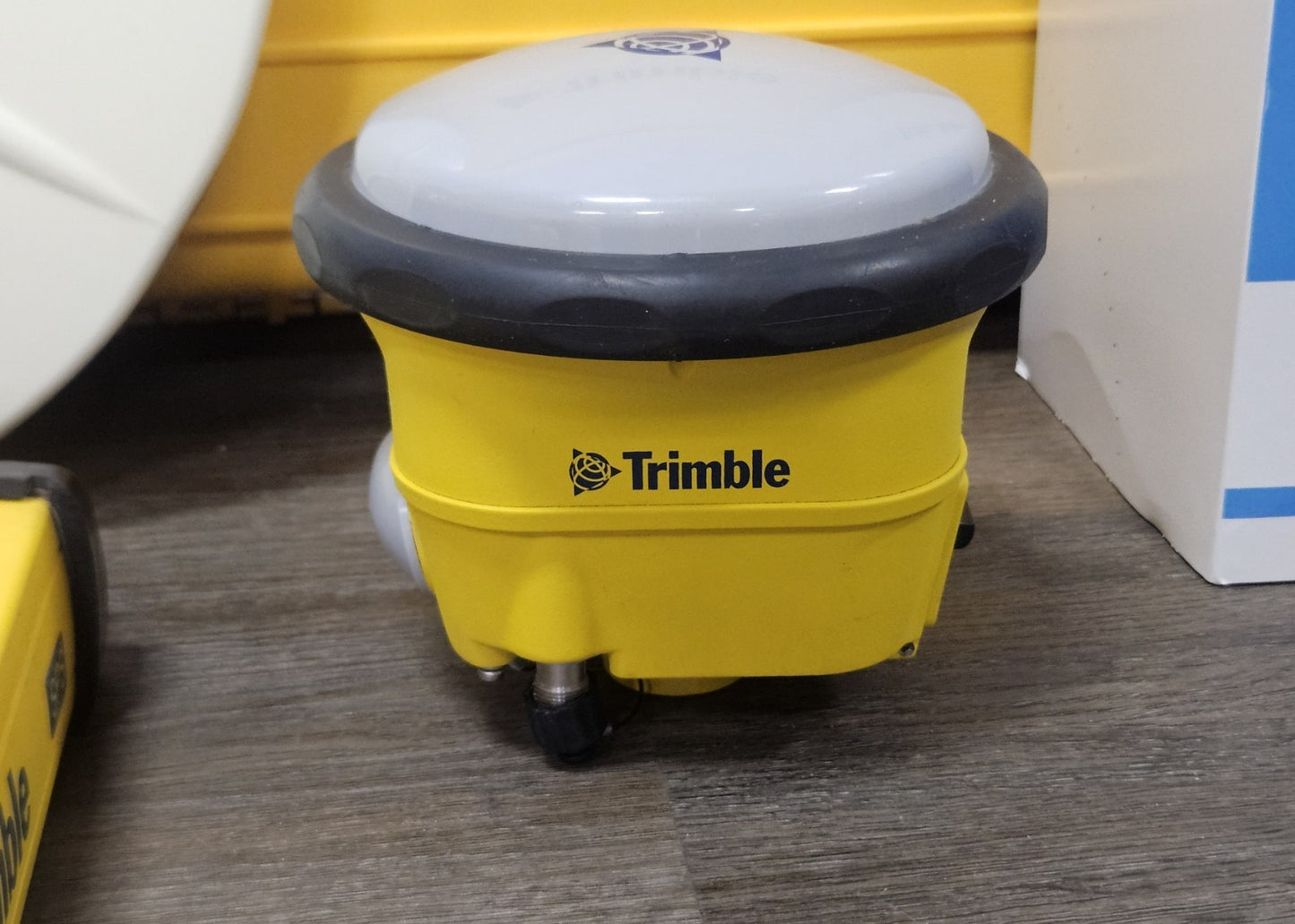 Trimble SPS855 R780 GPS GNSS GAL Bei Base Rover RTK Tilt TSC5 Siteworks 900MHz