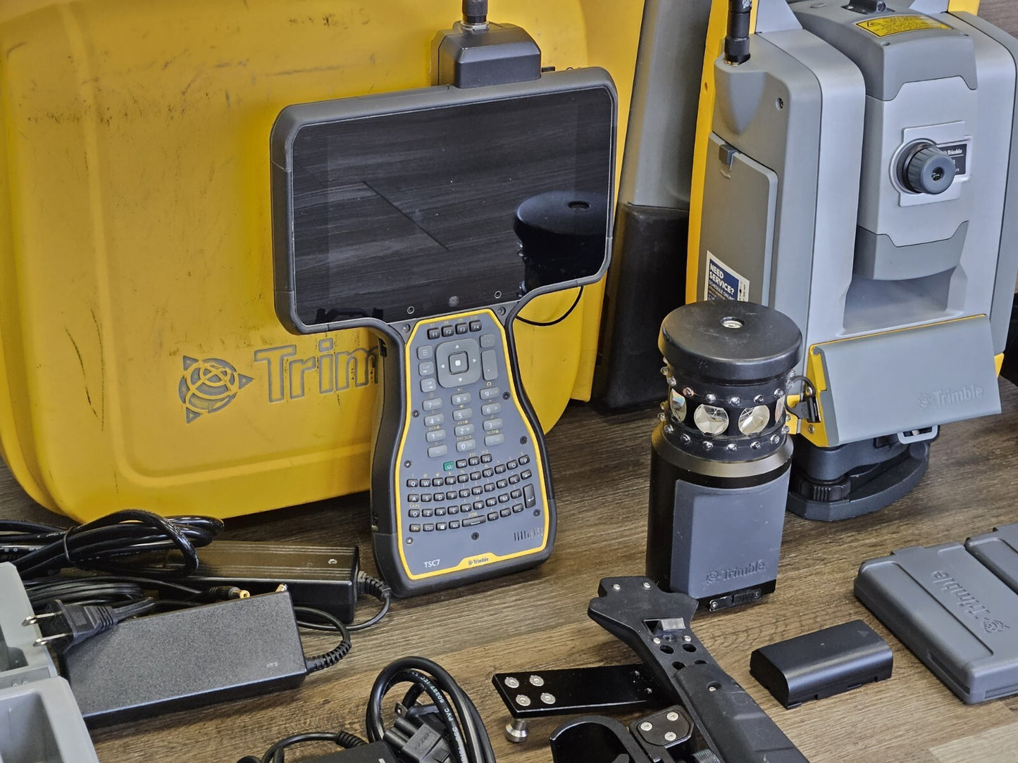 Trimble S6 3” DR+ Robotic Total Station Kit w/ TSC7 Access 2024 MT1000