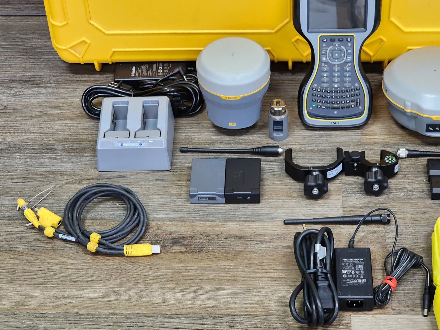 Trimble R8S Base R10 Rover GPS GNSS Beidou Galileo RTK Base & Rover Setup TSC3