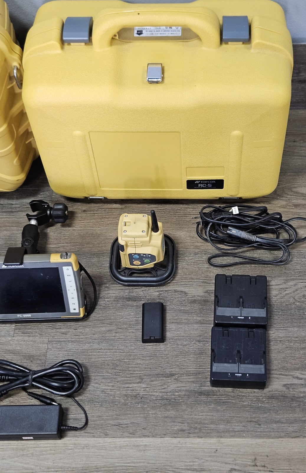 Topcon GT-503 3" Robotic Survey Total Station Kit w/ FC-5000 Tablet Magnet RC-5
