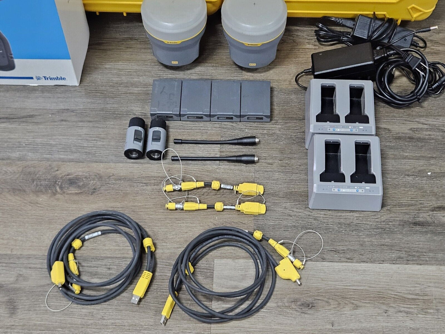 Trimble R12i R10-2 GPS GNSS Beidou Galileo RTK Base Rover Kit TSC5 Access, TILT