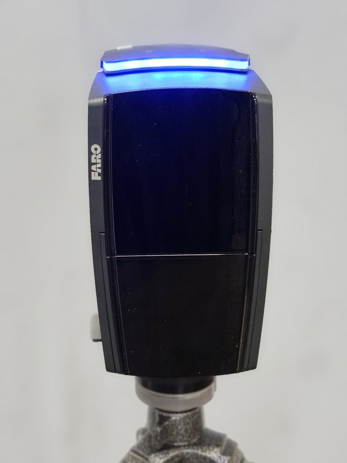 Faro Focus S70 3D Laser Scanner 976,000pps w/ Gitzo Carbon Fiber Tripod
