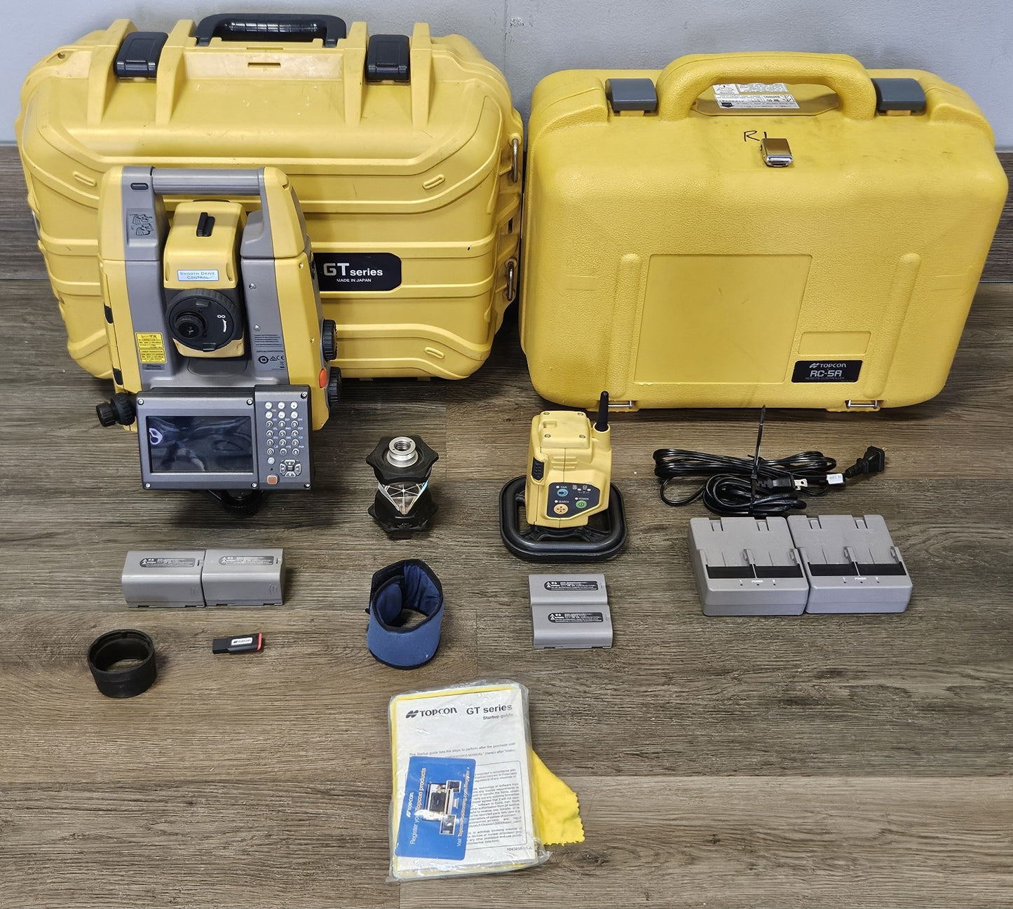 Topcon GT-603 3" Robotic Survey Total Station w/ RC-5 Remote & ATP1 Prism 2022