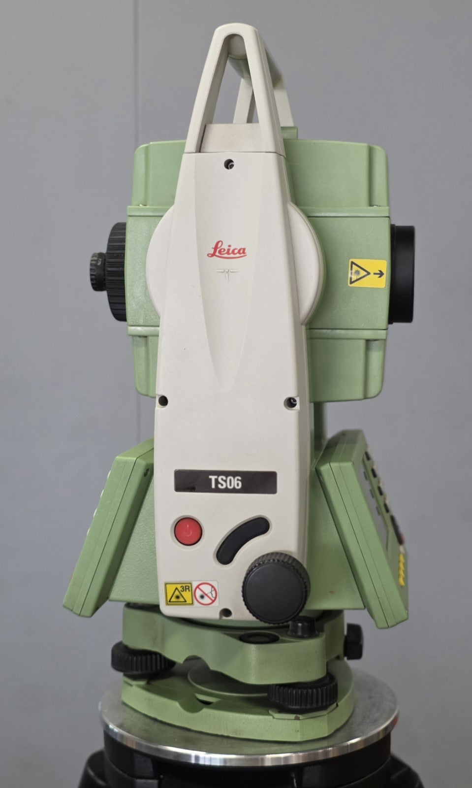Leica TS06 ULTRA 3" R1000 Reflectorless Survey Total Station