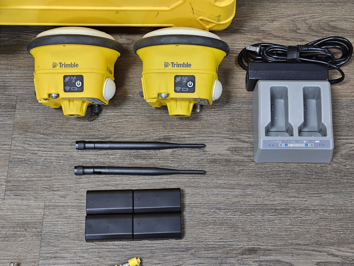 Trimble SPS986 GPS GNSS Galileo Beidou TILT Base Rover RTK Kit TSC7 900MHz