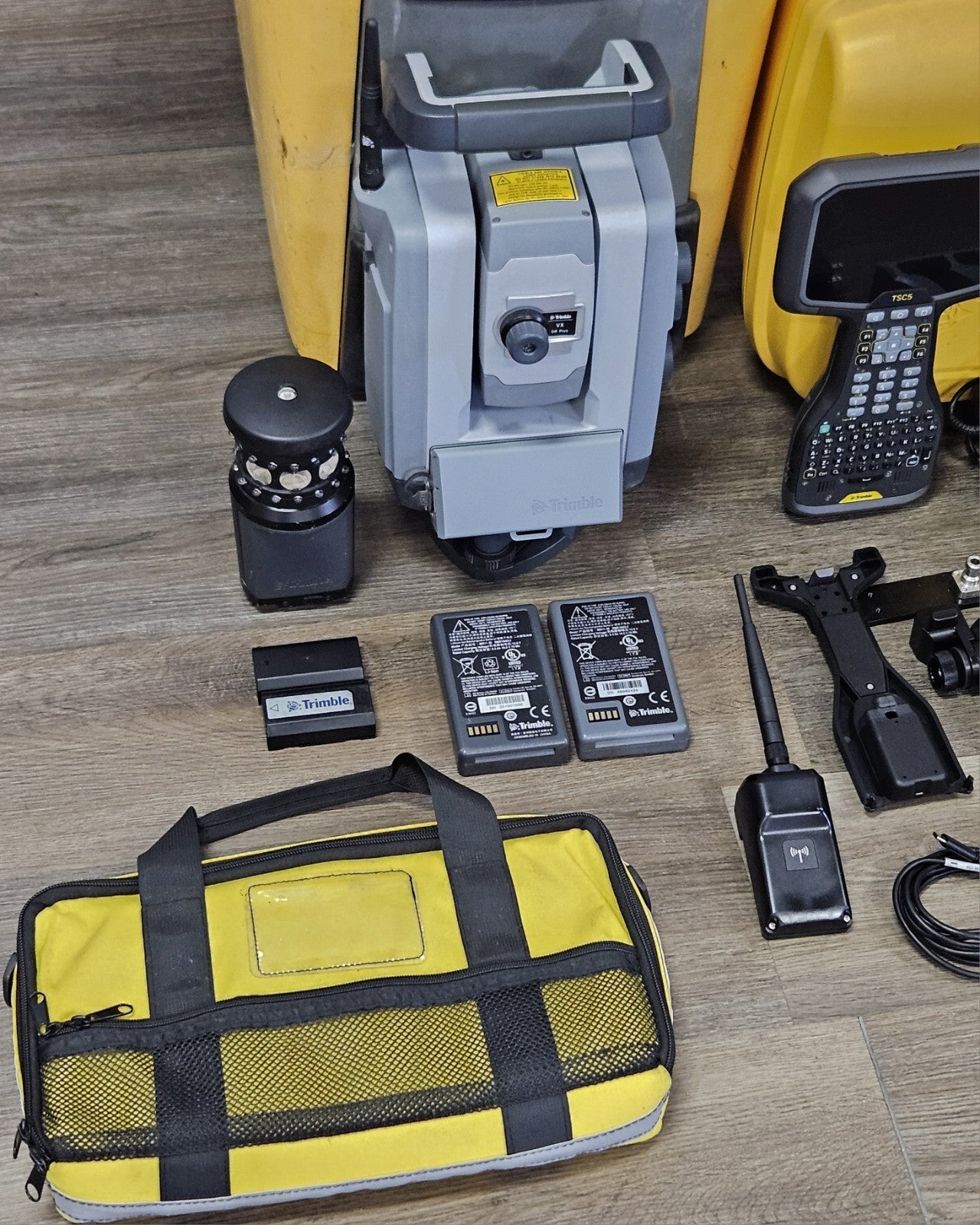 Trimble VX 1” DR+ Robotic Total Station Kit TSC5 Access 2025 Vision Scanner