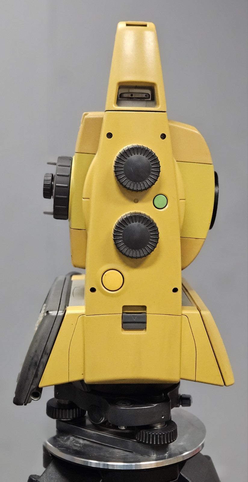 Topcon PS-101A 1" Robotic Survey Total Station w/ RC-5 Remote & ATP1 Prism