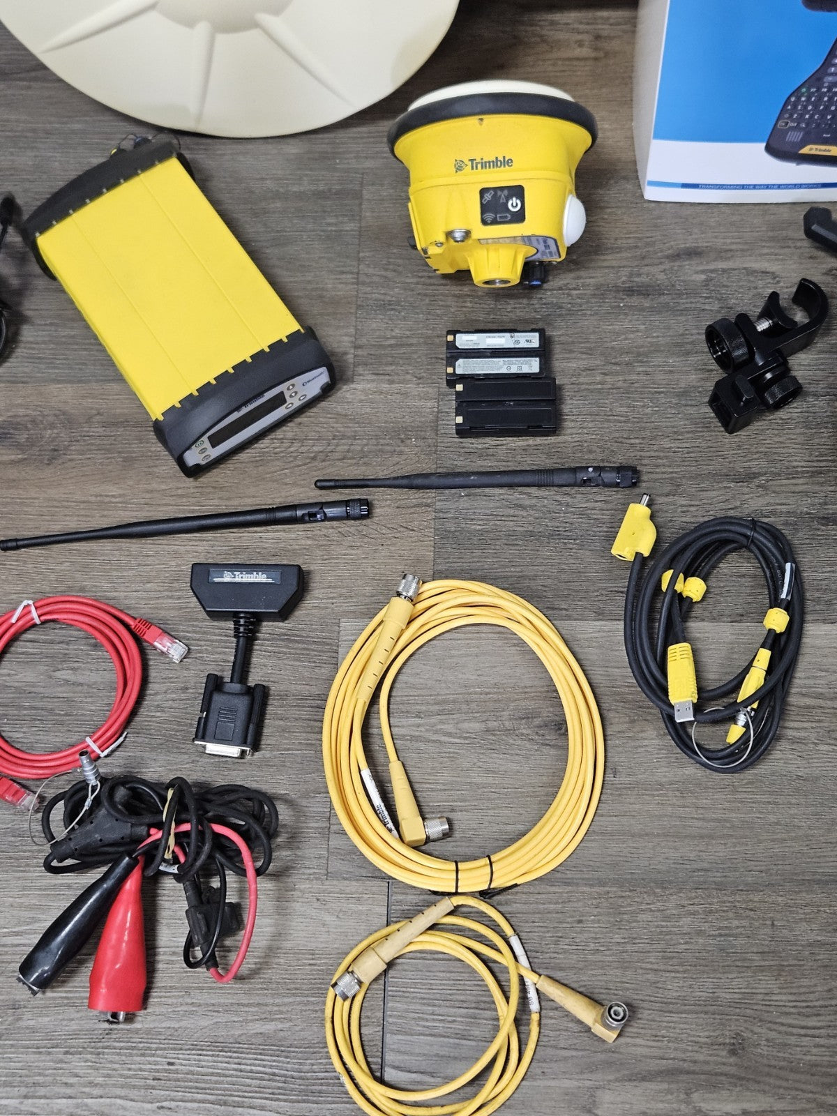 Trimble SPS855 SPS985 GPS GNSS Base & Rover RTK Kit TSC5 Siteworks 900MHz