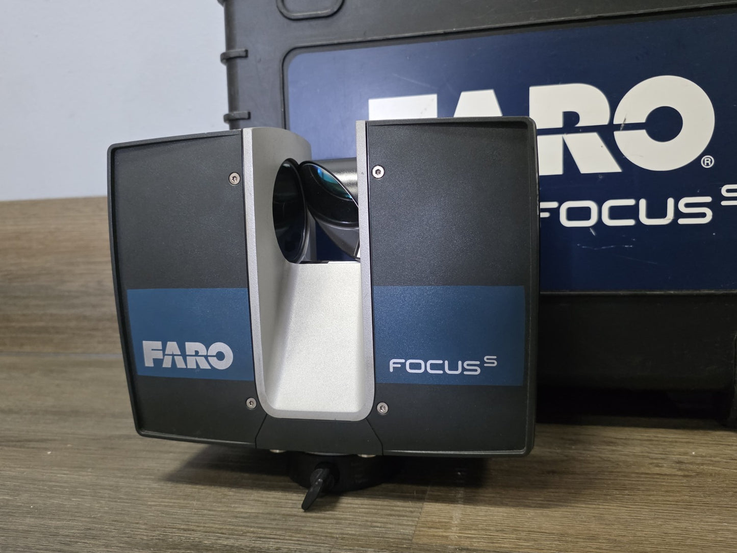 Faro Focus S70 3D Laser Scanner 976,000pps, 445 Scans, Manfrotto CF Tripod, 2021