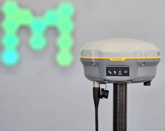 Trimble R8S GPS GNSS BeiDou Galileo Base OR Rover RTK Receiver 410-470MHz