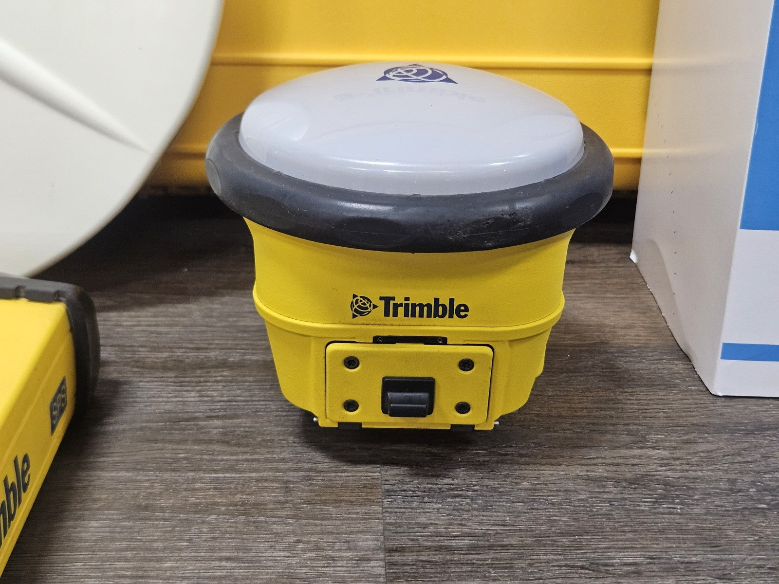 Trimble SPS855 R780 GPS GNSS GAL Bei Base Rover RTK Tilt TSC5 Siteworks 900MHz