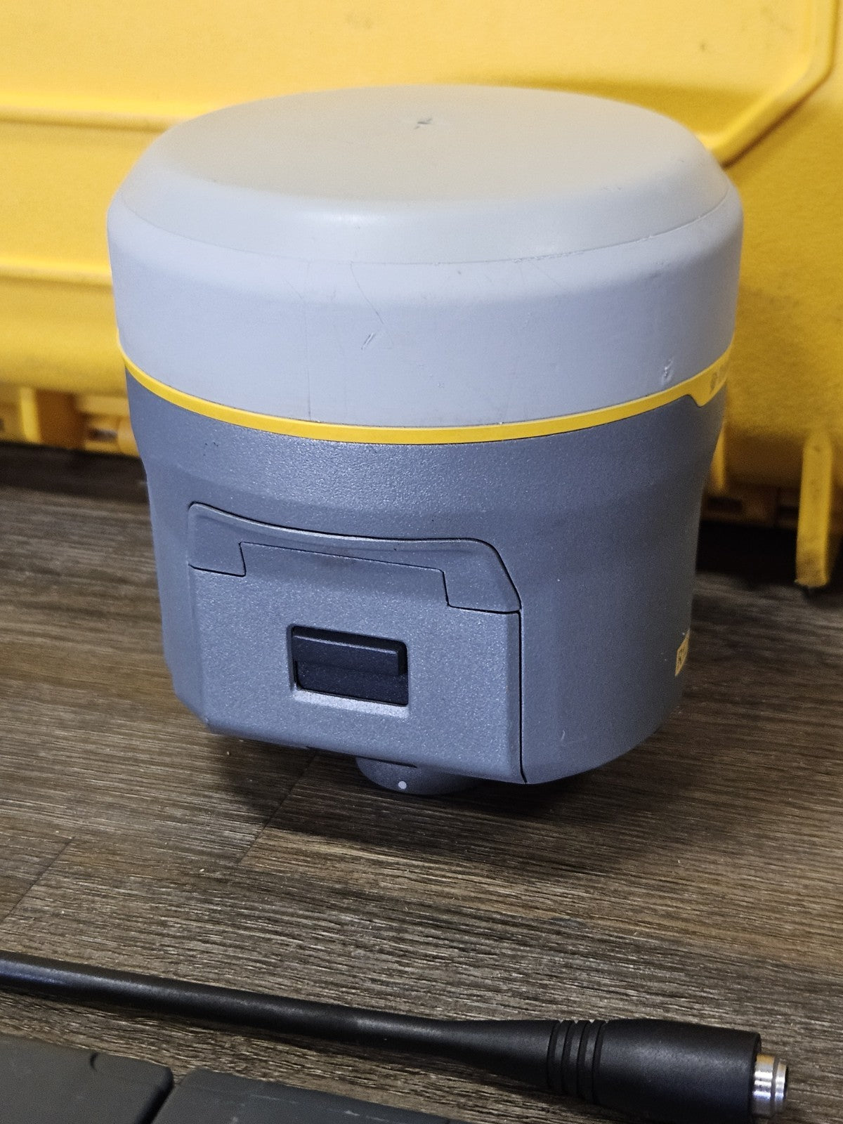 Trimble R12i GPS GNSS Beidou Galileo RTK Base or Rover Receiver w/ TILT ProPoint