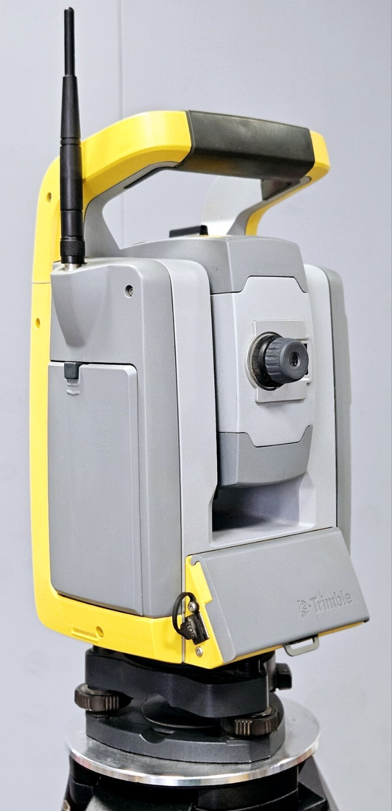 Trimble S6 3” DR+ Robotic Total Station Kit w/ Ranger 5 Access 2025 MT1000