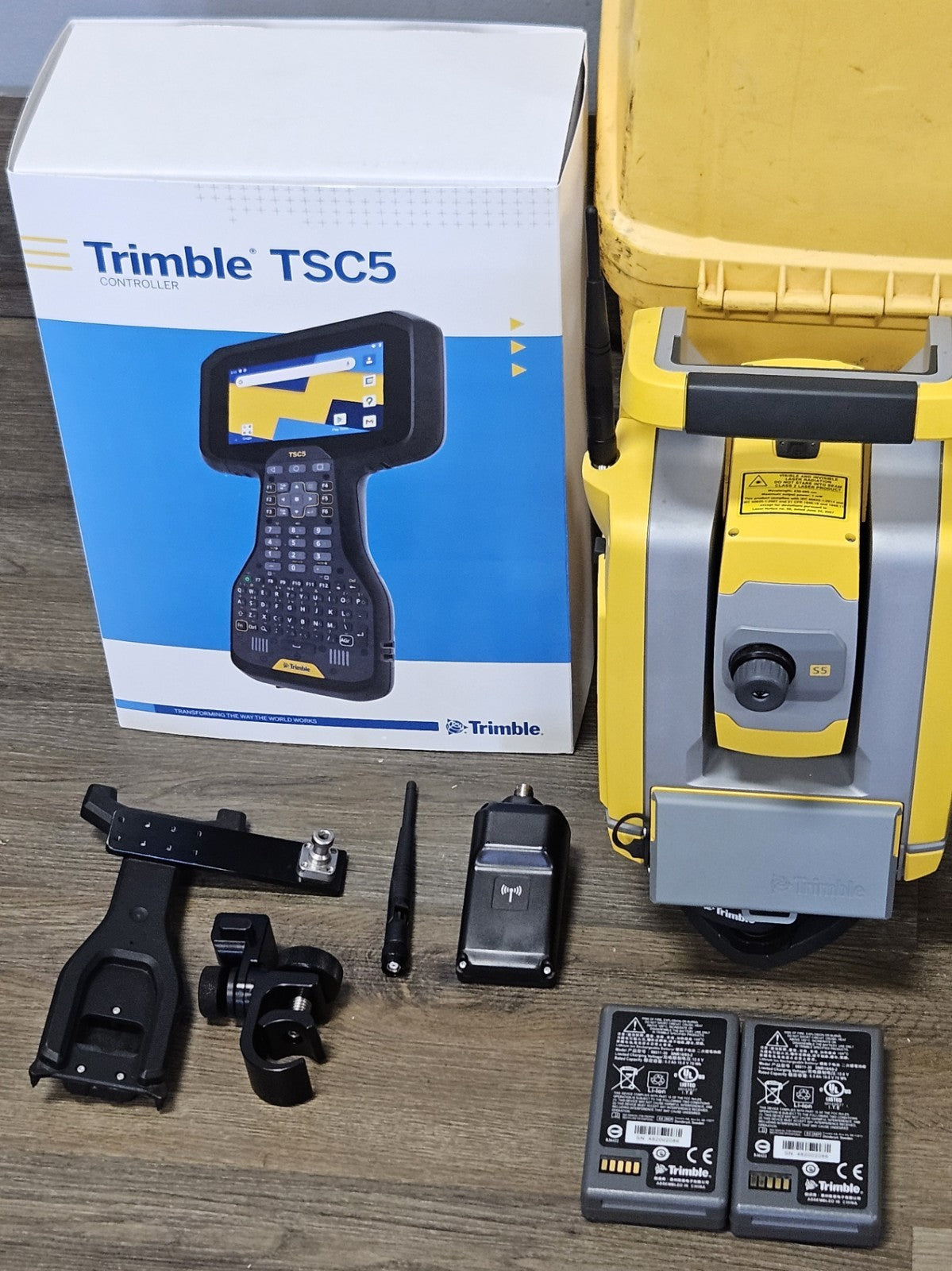 Trimble S5 3” DR Plus Robotic Total Station Kit TSC5 Access MT1000 DR+