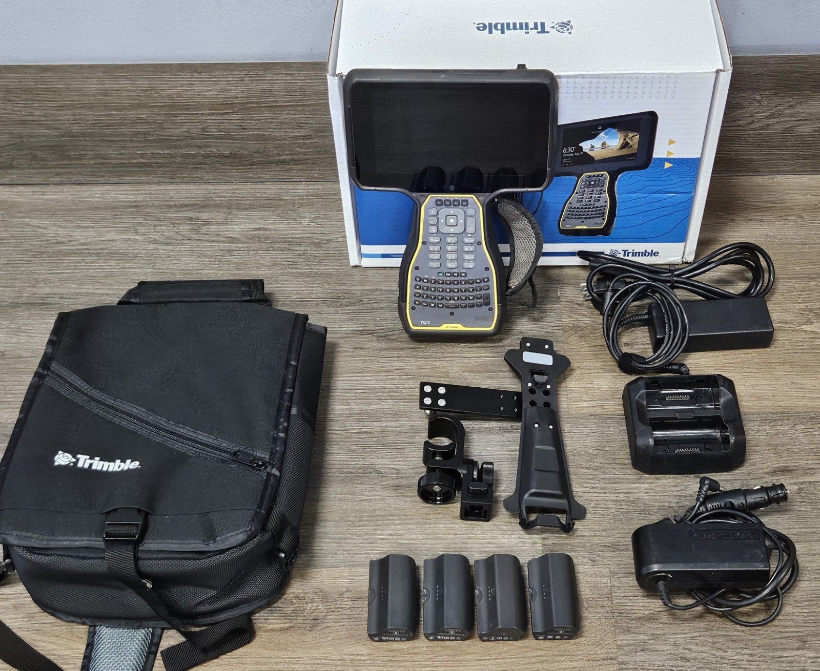 Trimble TSC7 GPS GNSS Total Station Data Collector Siteworks 1.80