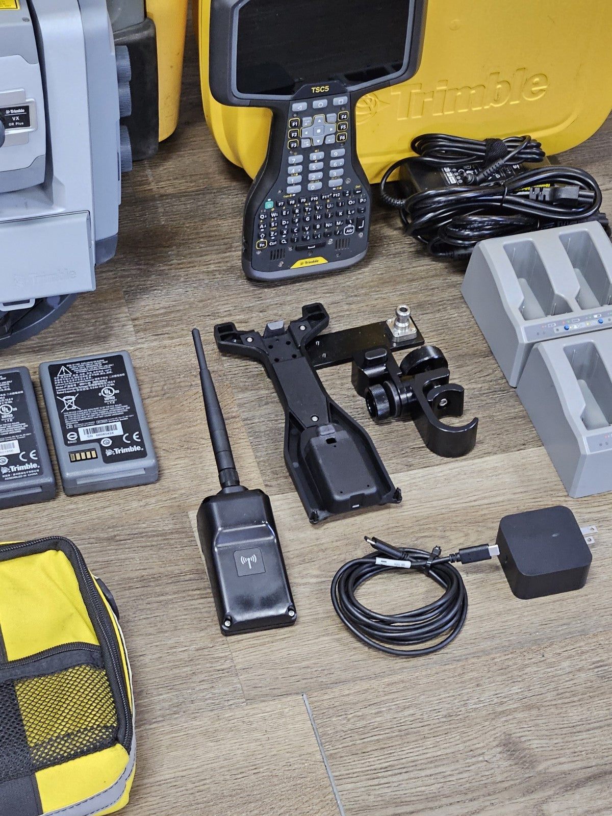 Trimble VX 1” DR+ Robotic Total Station Kit TSC5 Access 2025 Vision Scanner