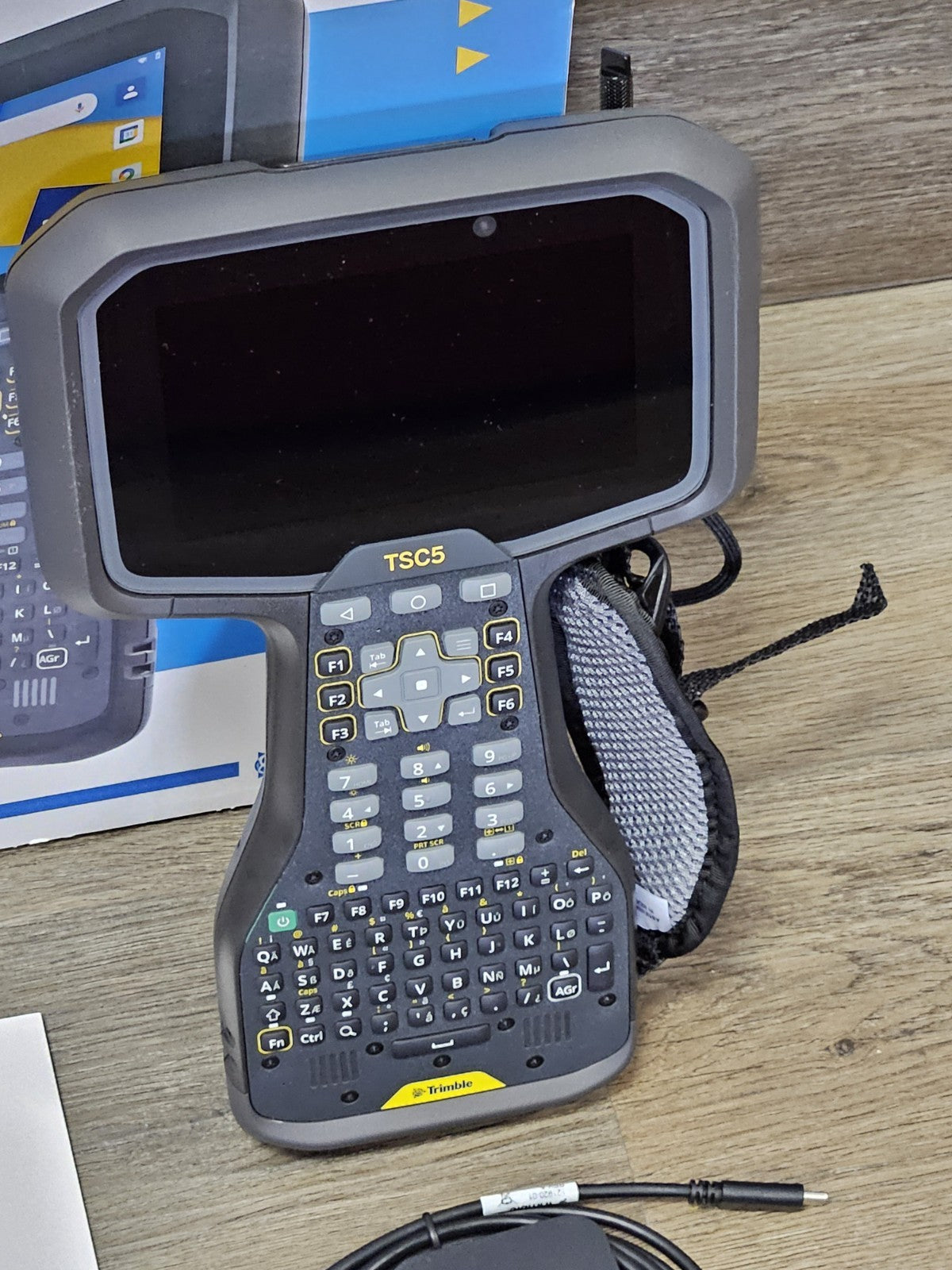 Trimble TSC5 GPS GNSS TS Data Collector Controller w/ Access 2025.11