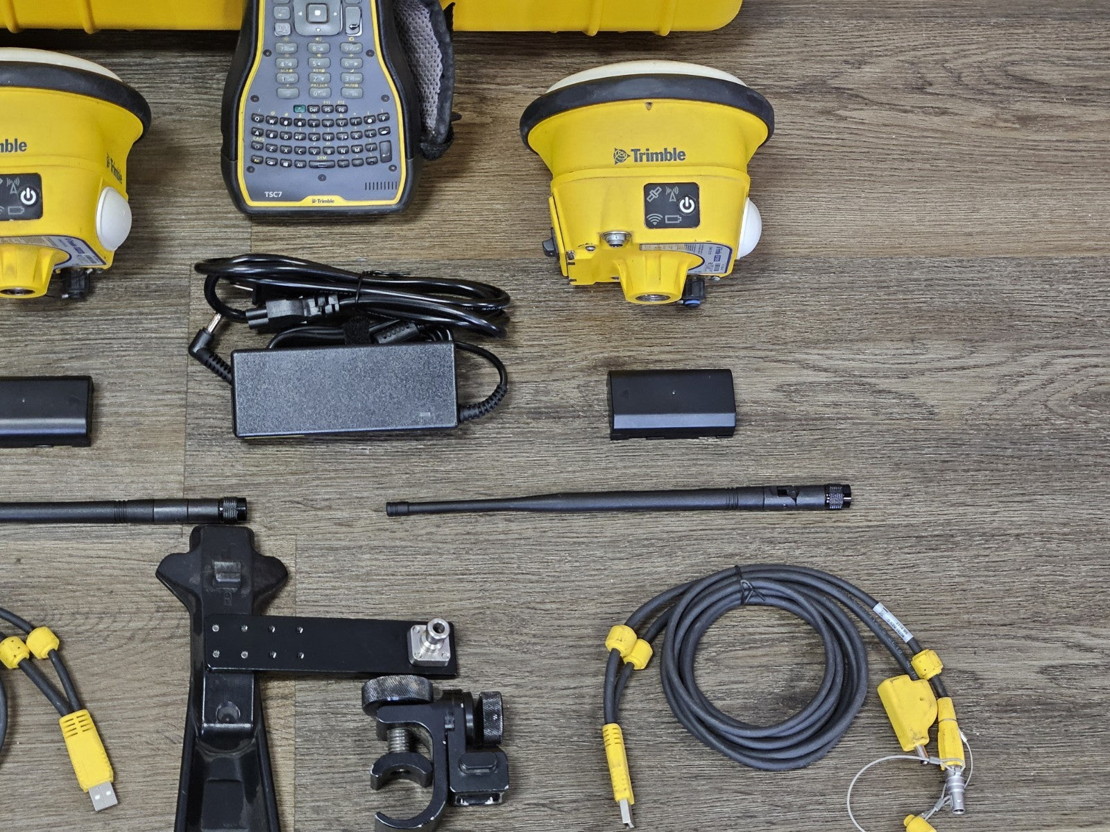 Trimble Dual SPS985 GPS GNSS Galileo Beidou Base Rover RTK Kit TSC7 Siteworks