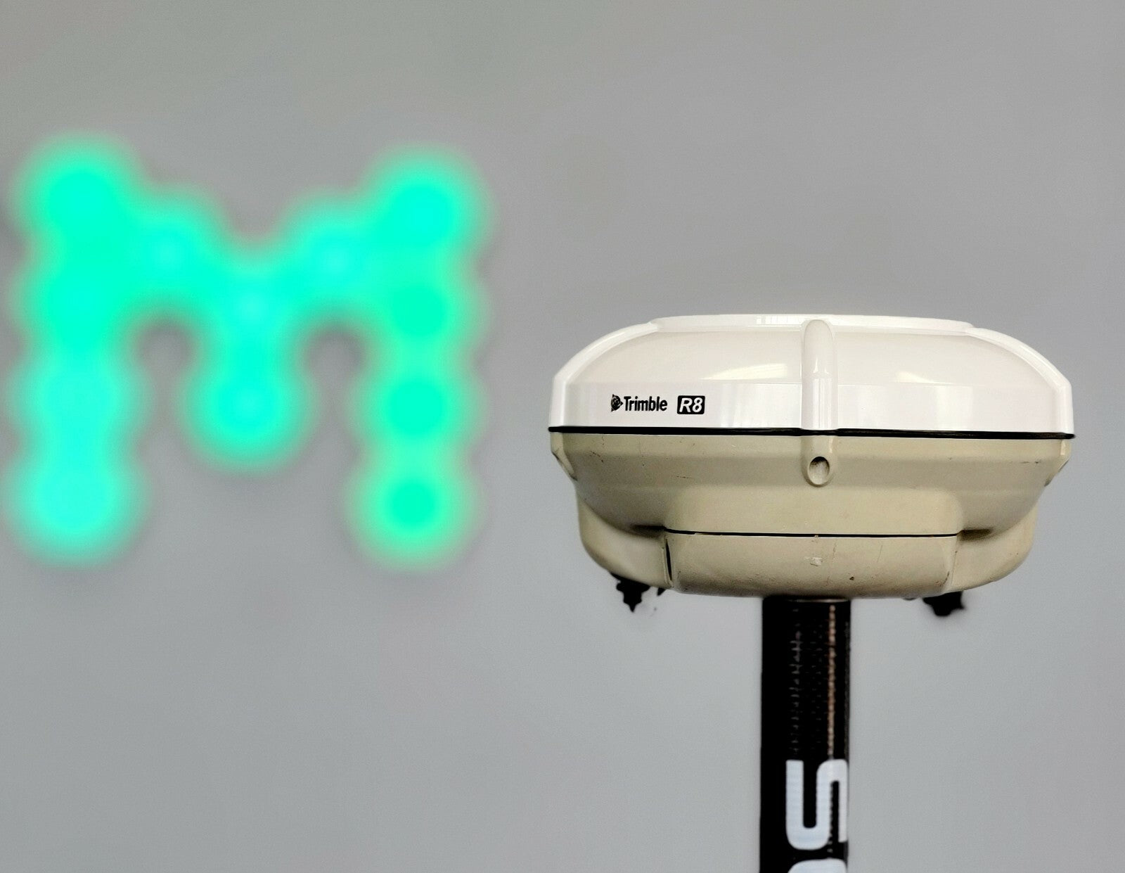 Trimble R8 model 3 GPS Glonass Galileo RTK Survey Receiver w/ 450-470MHZ Radio