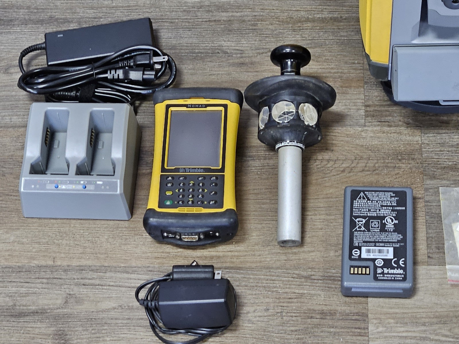 Trimble RTS555 5" Robotic Total Station w/ Nomad MEP 2.0 Layout