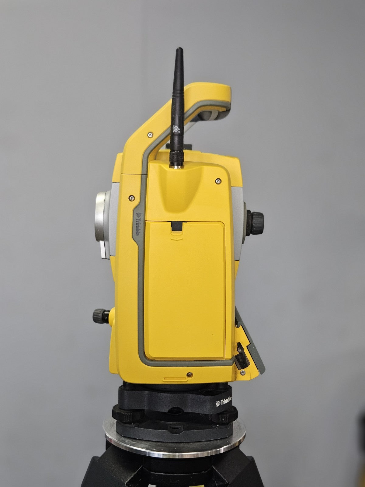 Trimble S5 3” DR+ Robotic Total Station Kit w/ TSC7 Data Collector Access MT1000