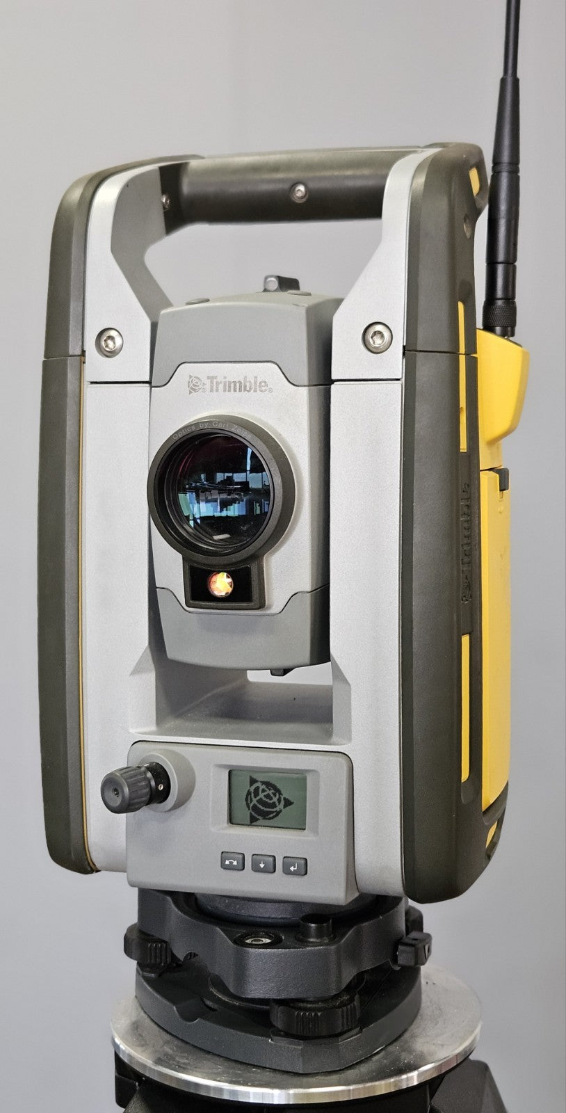 Trimble RTS555 5" Robotic Total Station w/ Nomad MEP 2.0 Layout