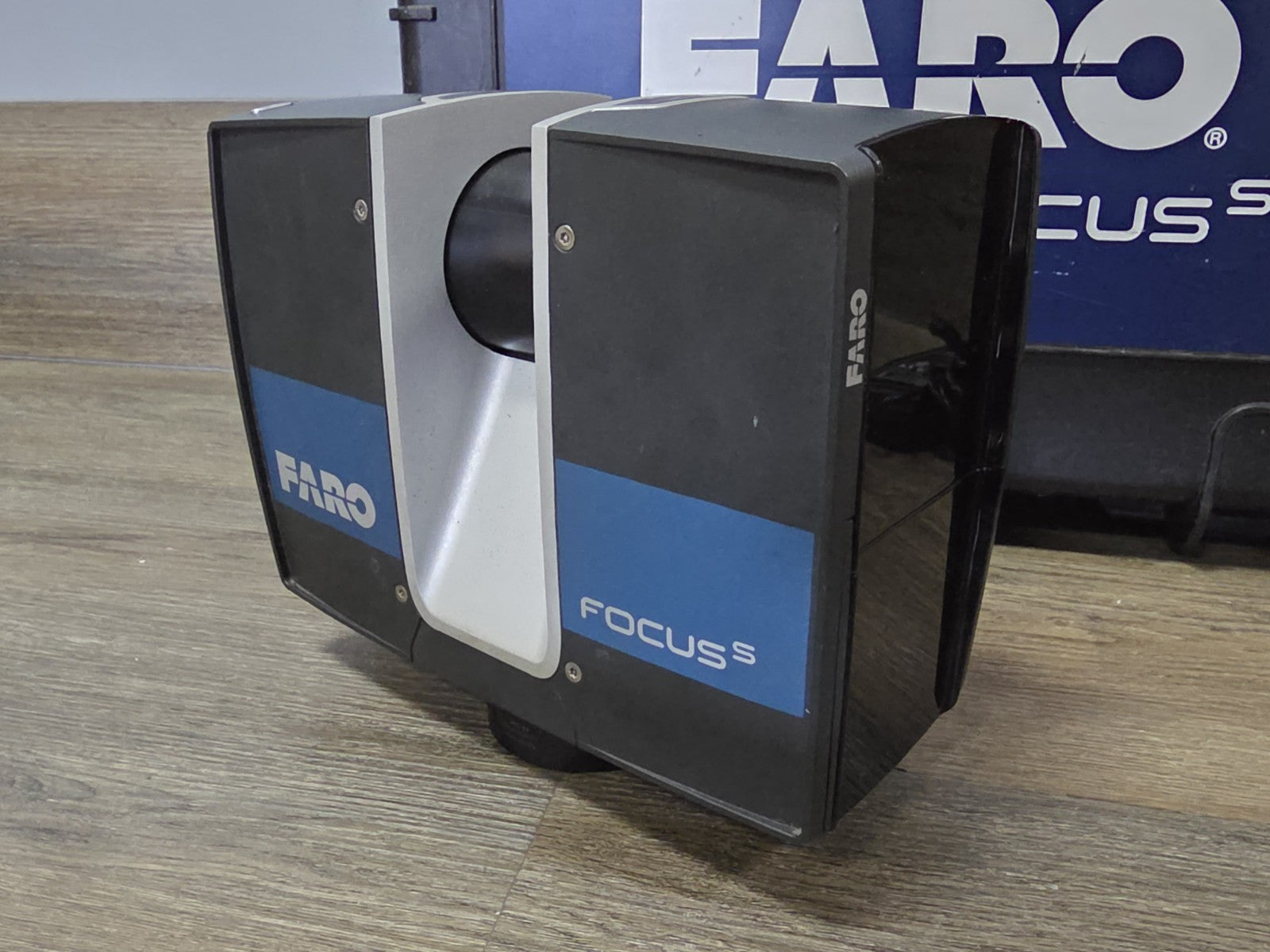 Faro Focus S70 3D Laser Scanner 976,000pps, 445 Scans, Manfrotto CF Tripod, 2021