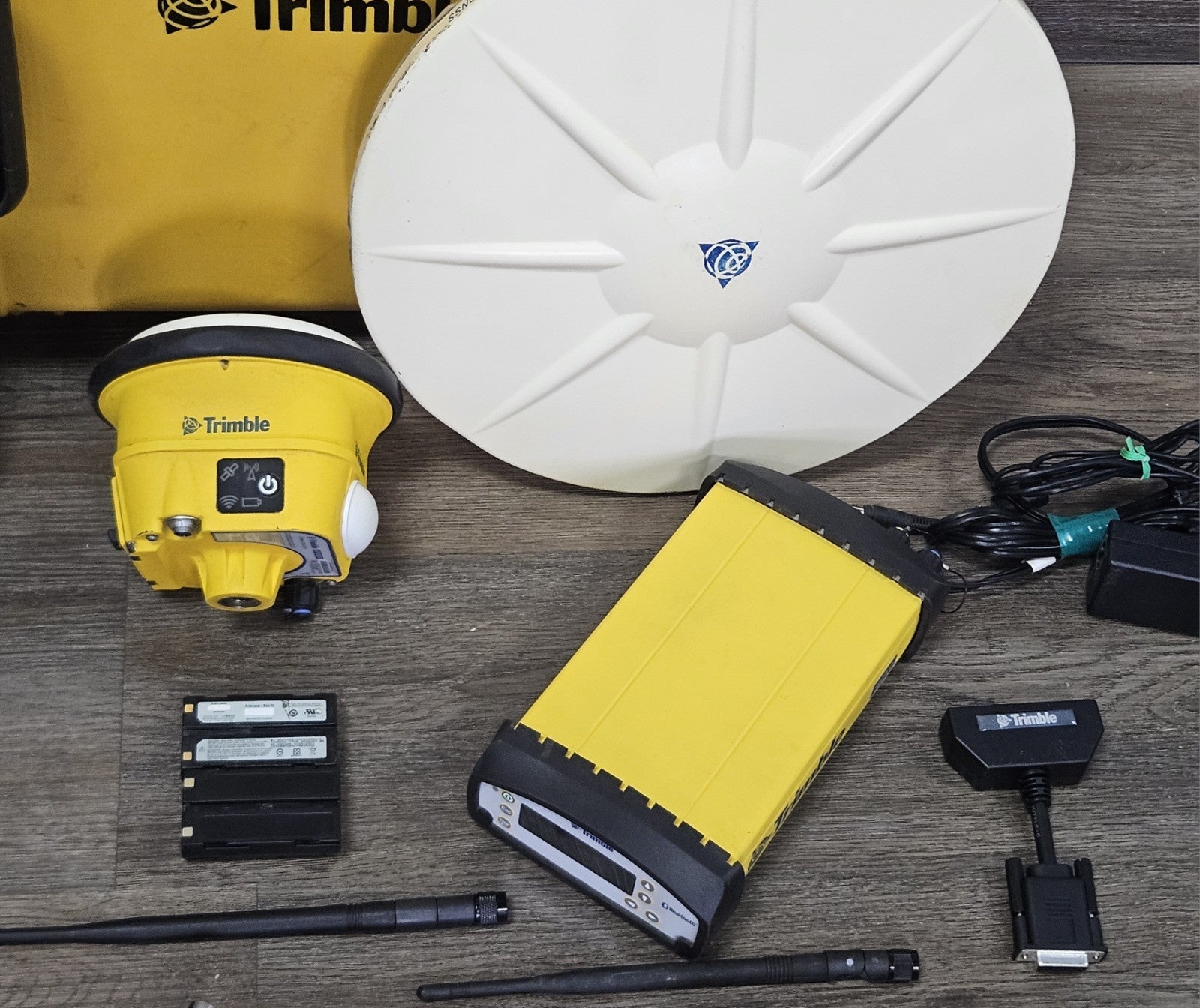 Trimble SPS855 SPS985 GPS GNSS Base Rover RTK Kit TSC7 Siteworks 410-470MHZ UHF