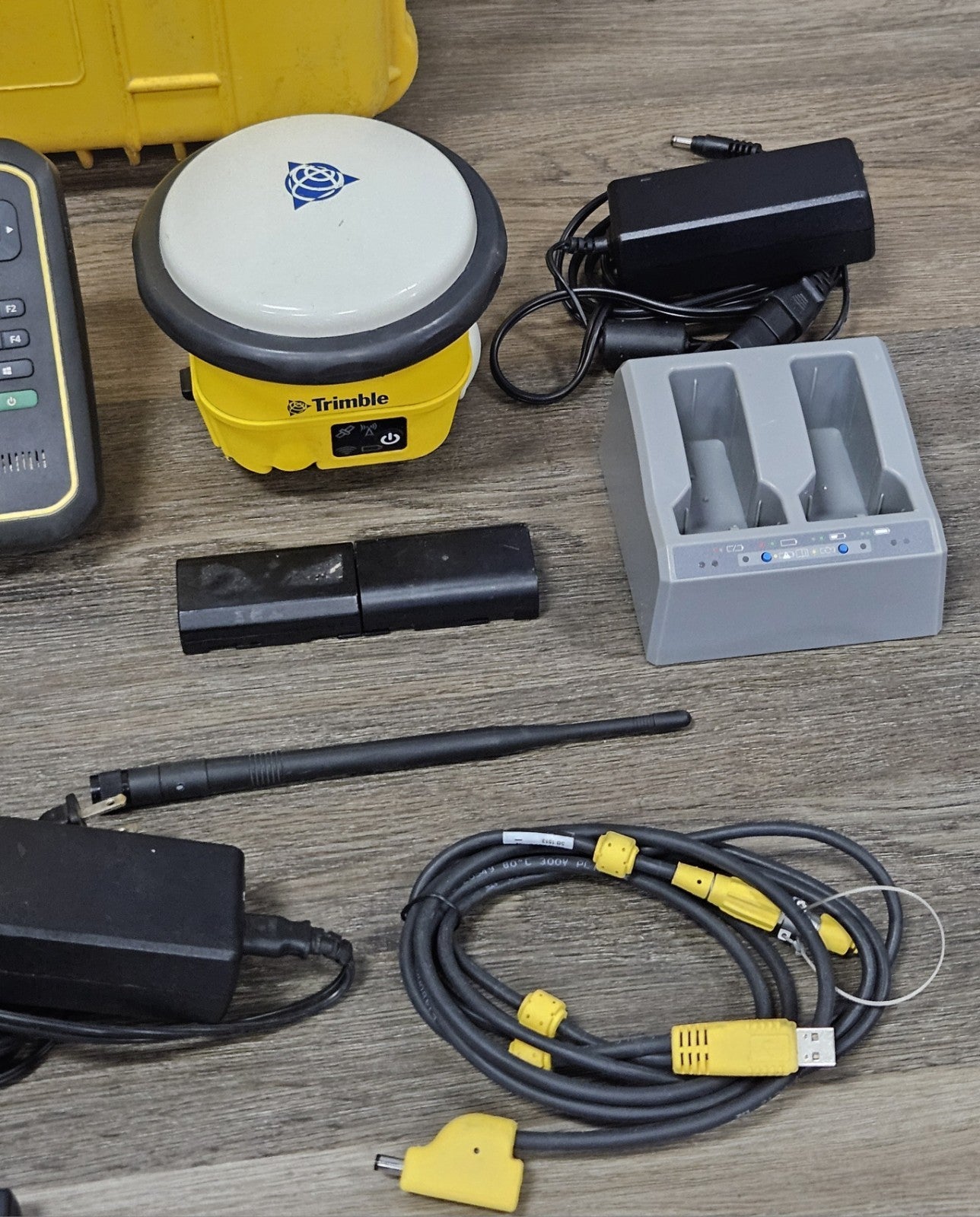 Trimble SPS855 SPS986 GPS GNSS Galileo Base Rover RTK Kit w /T7 Siteworks 900MHz