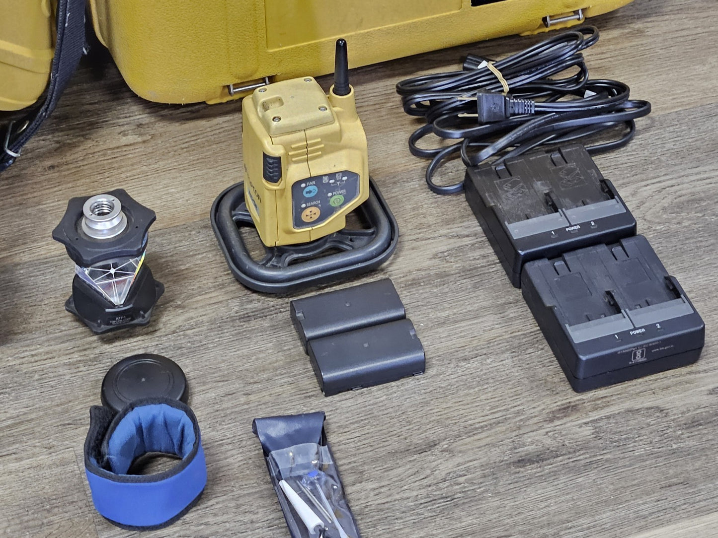 Topcon GT-1003 3" Robotic Survey Total Station w/ RC-5 Remote & ATP1 Prism