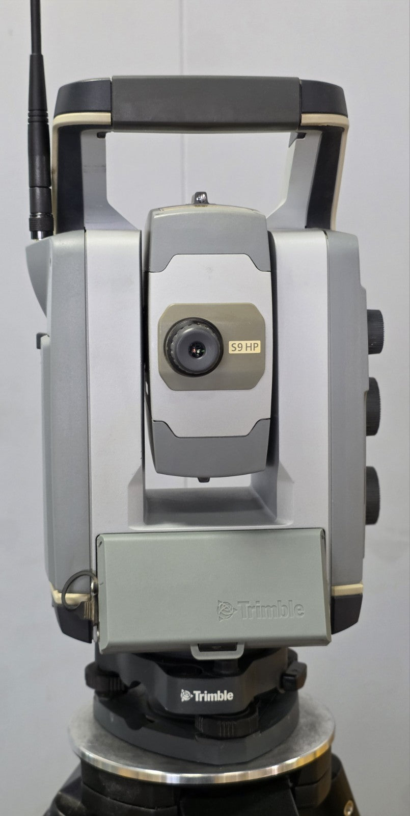 9008466