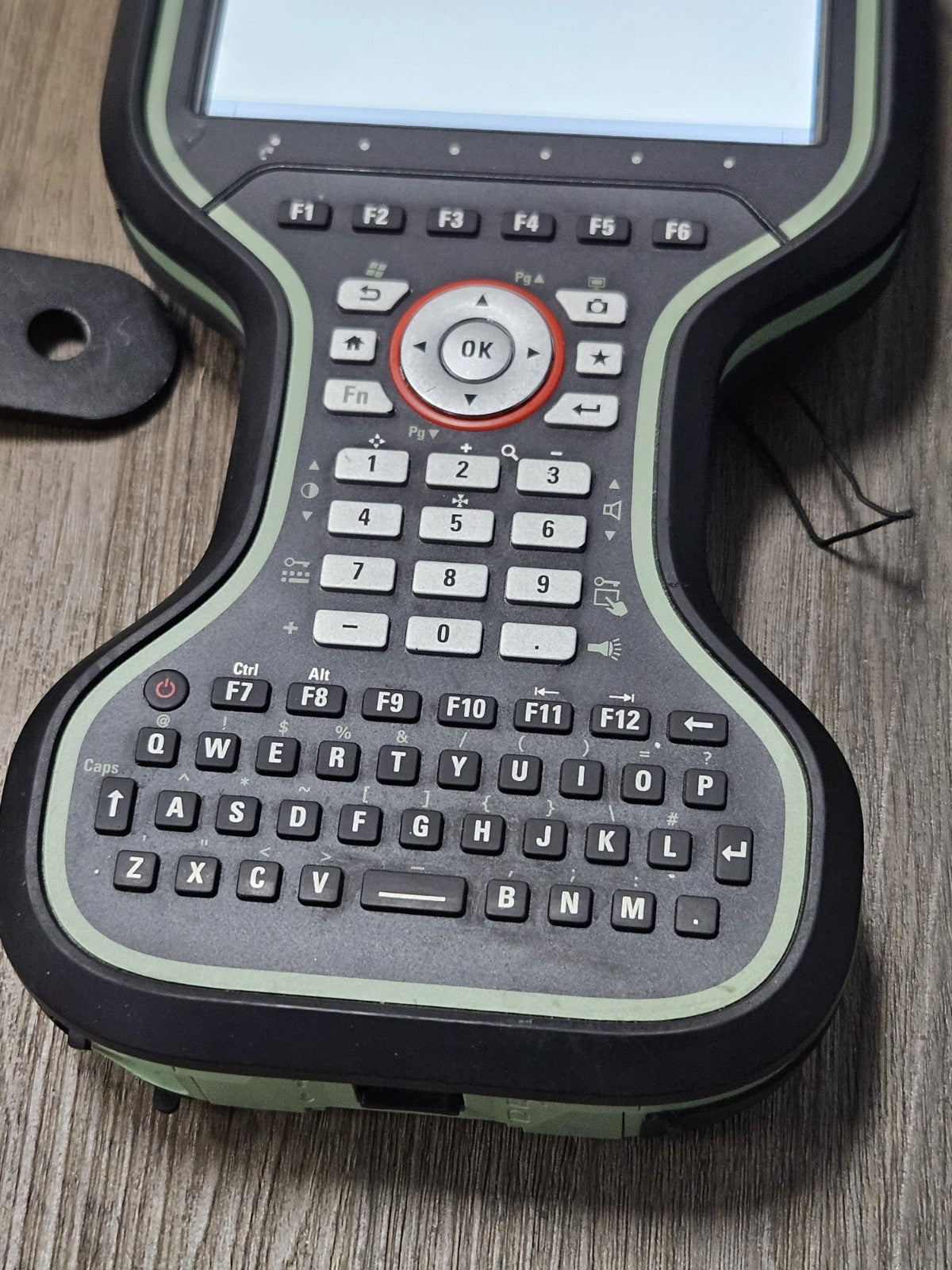 Leica CS20 4G LTE GNSS Robotic Data Collector Captivate 7.53