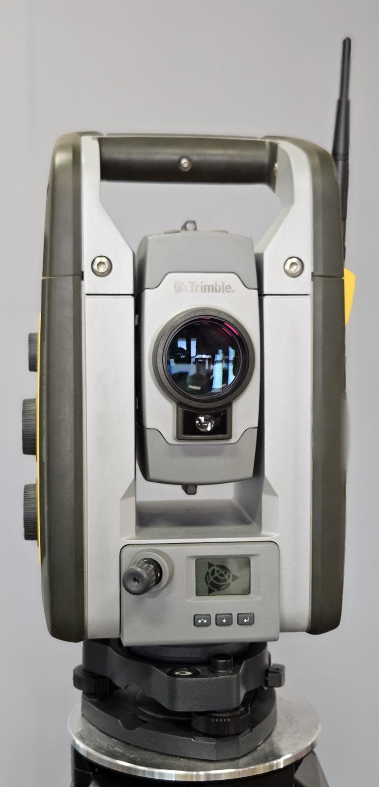 Trimble RTS555 5" Robotic Total Station w/ Nomad MEP 2.0 Layout