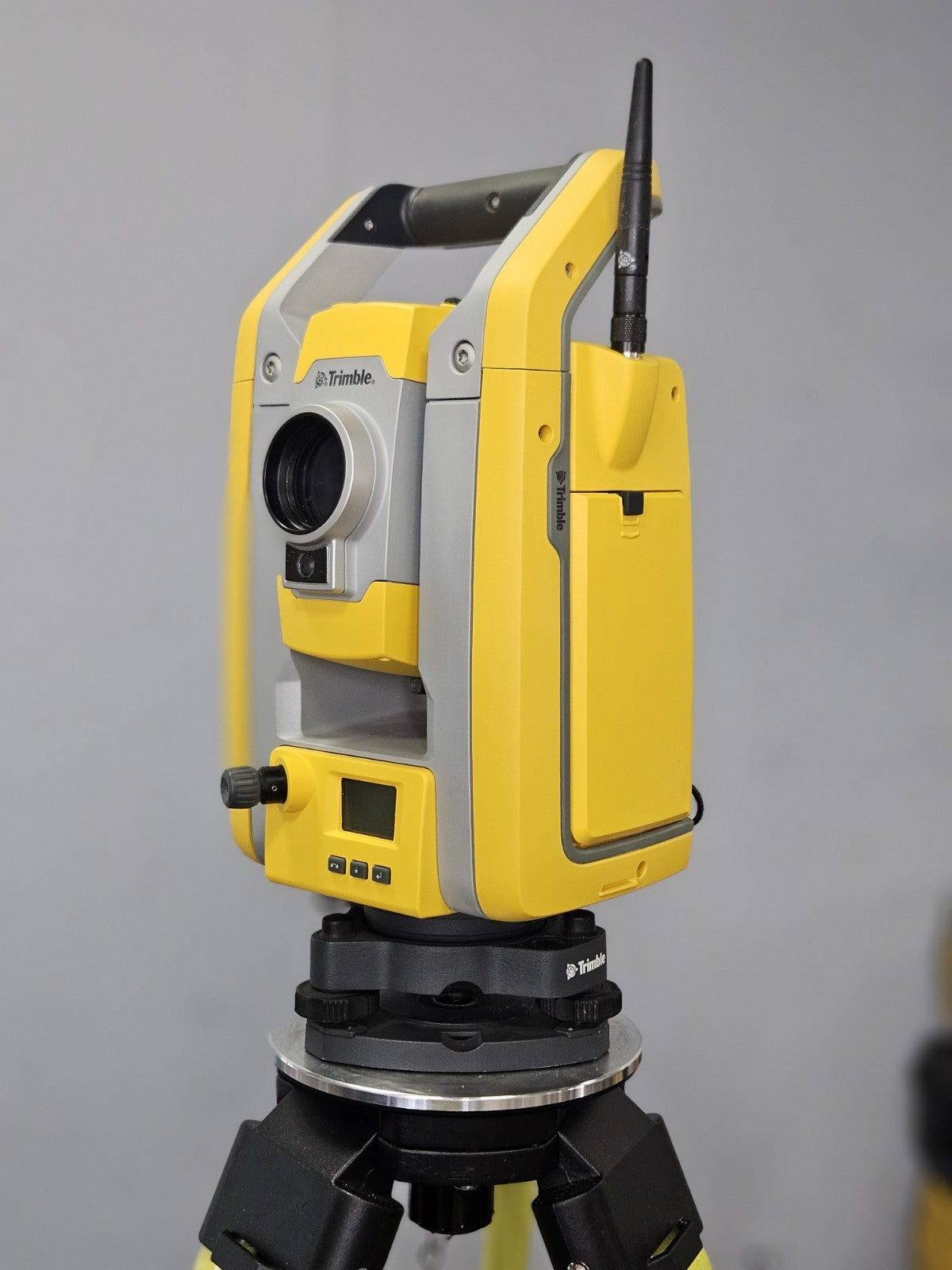 Trimble S5 3” DR+ Robotic Total Station Kit w/ TSC7 Data Collector Access MT1000