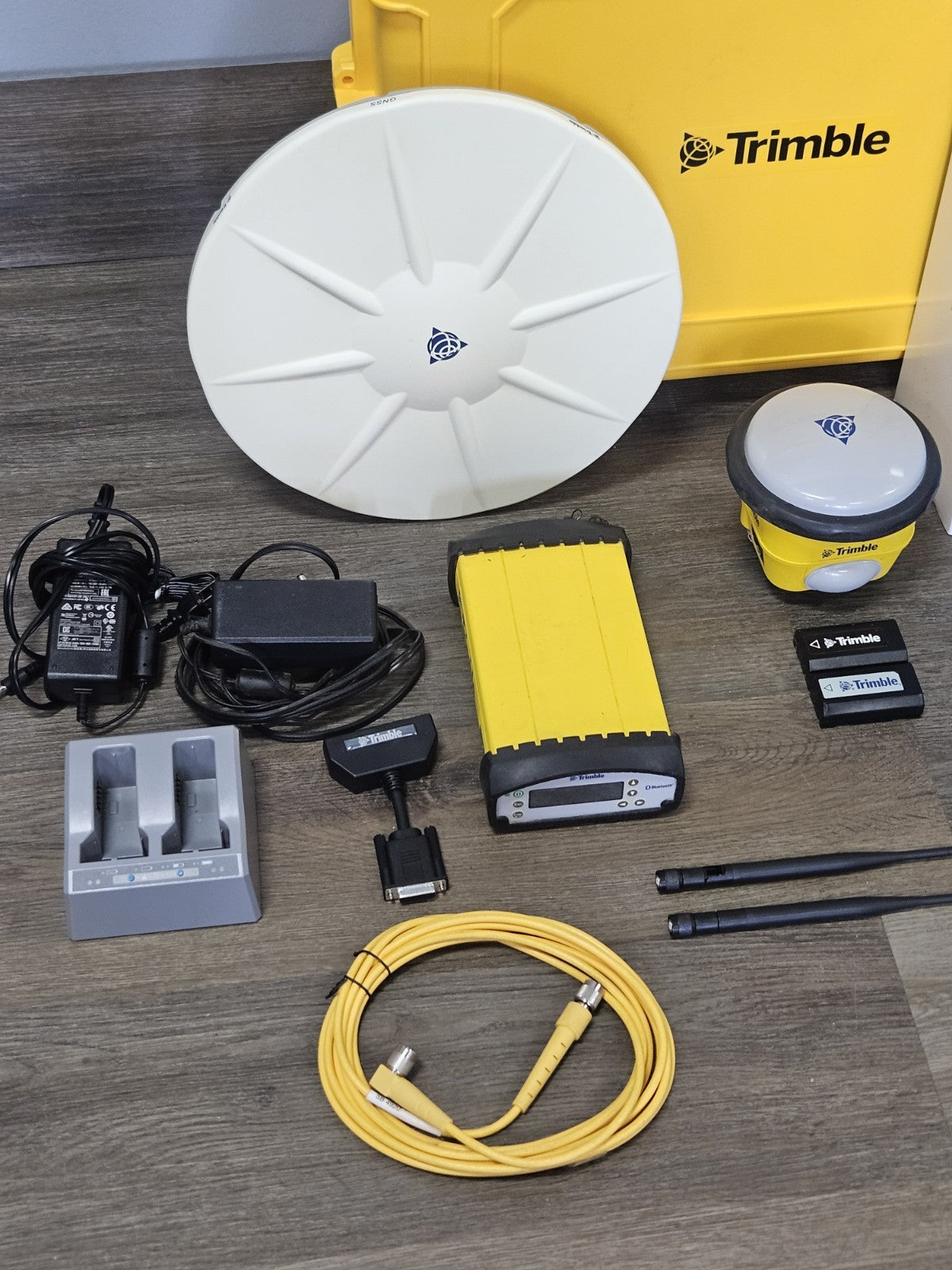 Trimble SPS855 R780 GPS GNSS GAL Bei Base Rover RTK Tilt TSC5 Siteworks 900MHz