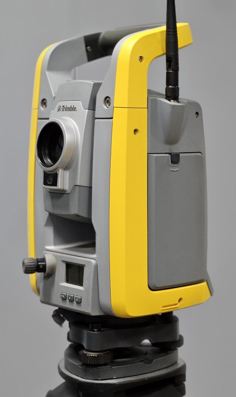 Trimble S6 3” DR300+ Robotic Total Station Kit w/ TSC3 Access 2017.24 MT1000