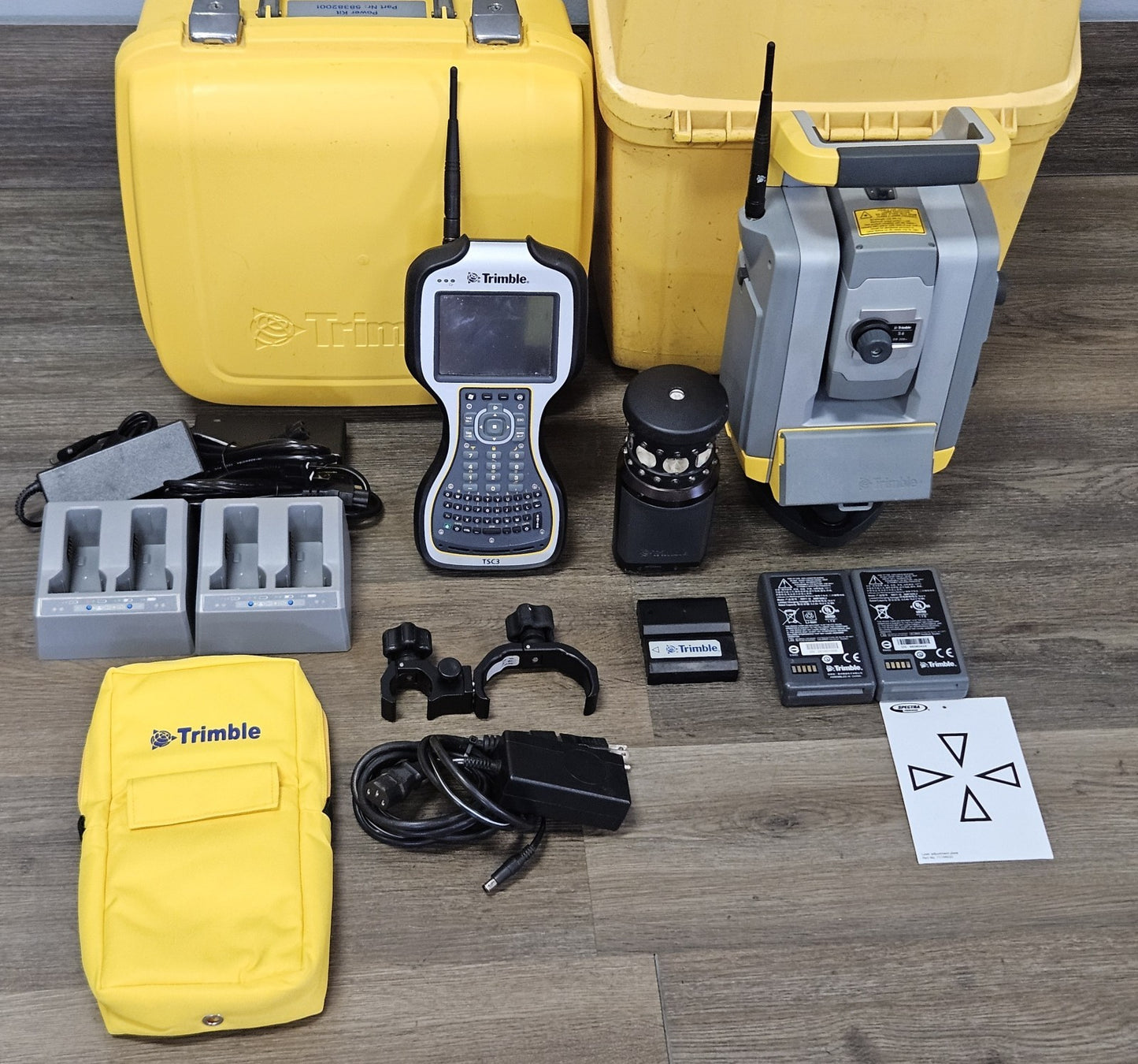 Trimble S6 2” DR300+ Robotic Total Station Kit w/ TSC3 Access 2017.24 MT1000