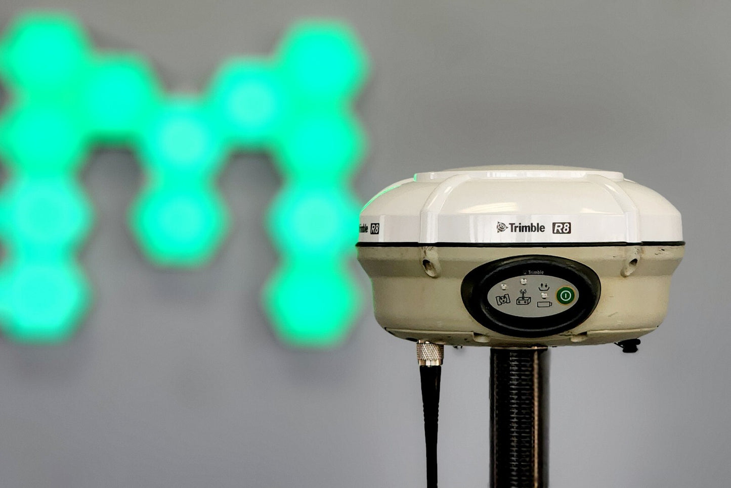 Trimble R8 Model 4 GPS GNSS BeiDou Galileo Base OR Rover Receiver 450-470MHz