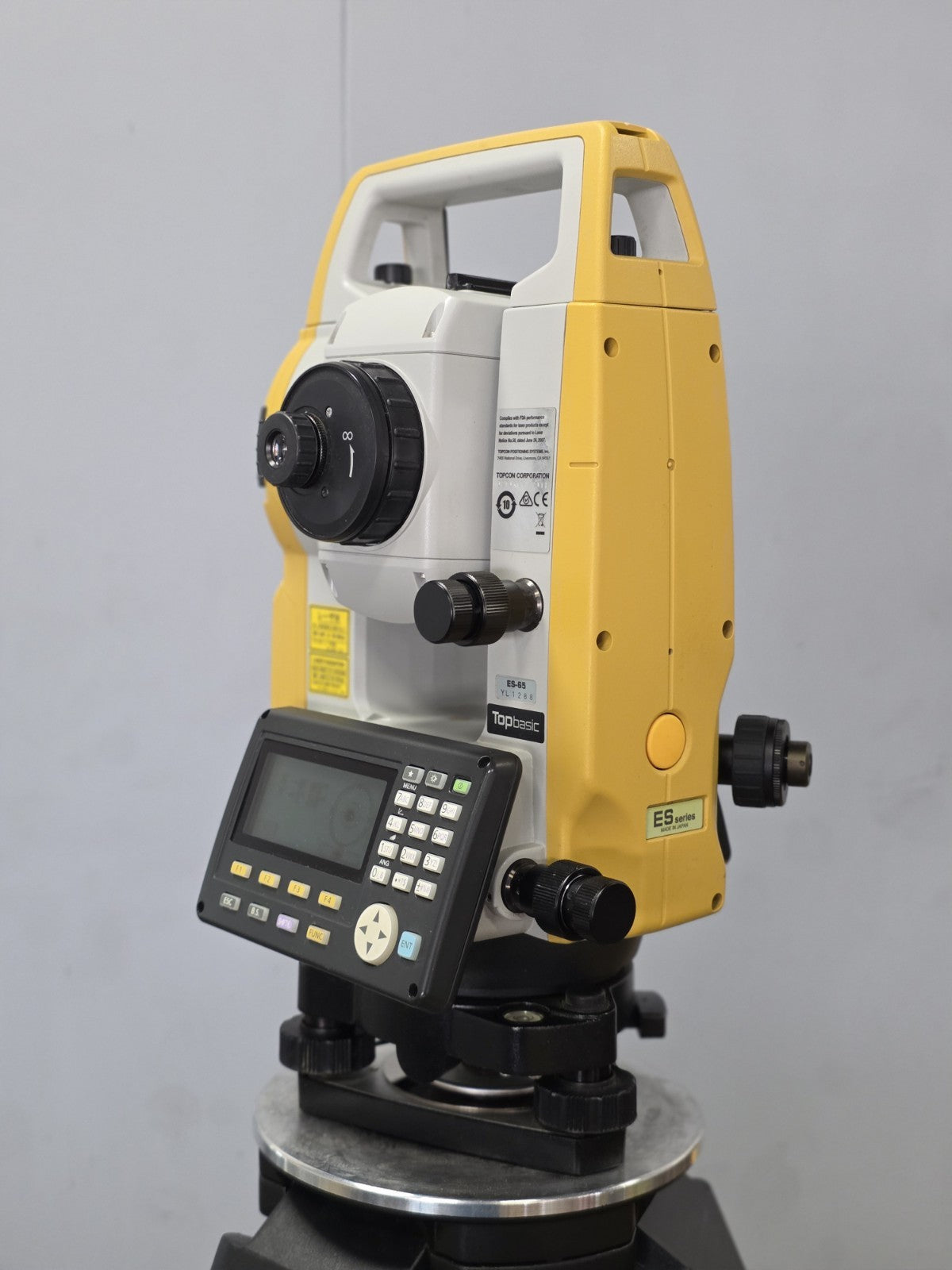 Topcon ES-65 5" Reflectorless Surveying Total Station Prismless ES65