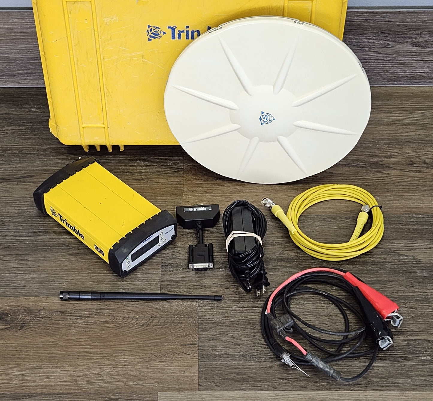 Trimble SPS855 GPS GNSS Beidou Galileo RTK Base Station UHF 410-470MHz, Zephyr 2