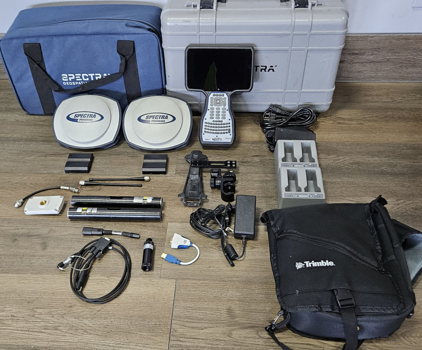 Spectra Dual SP80 GPS GNSS Galileo Beidou Base Rover RTK Kit Ranger 7 Access